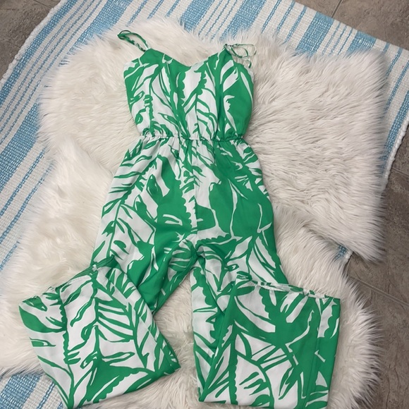 Lilly Pulitzer target jumpsuit - Picture 2 of 9